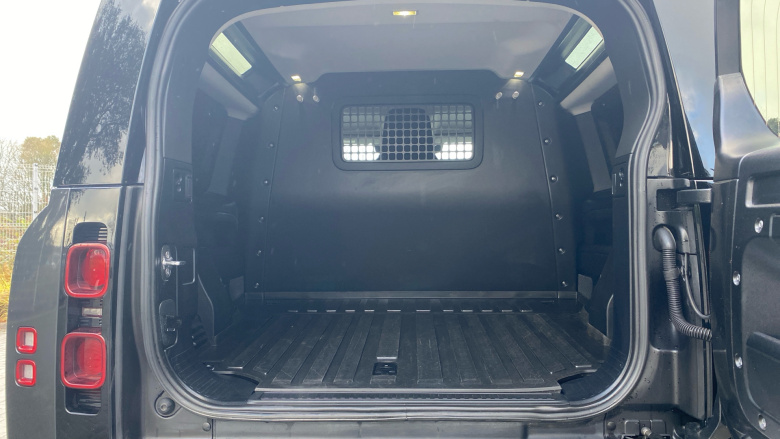 Land Rover Defender 90 Diesel 3.0 D250 Hard Top Auto [3 Seat]